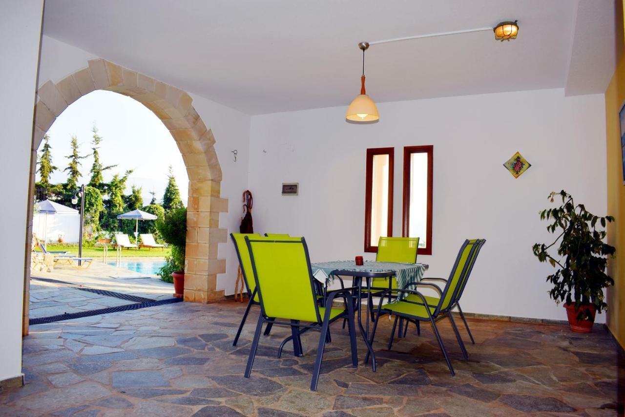 Mare Monte-ch, Amazing View-shared Pool * Khania